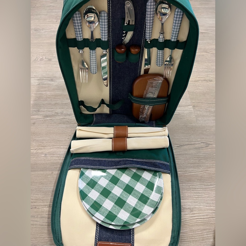 Brookstone Green Canvas Picnic Backpack